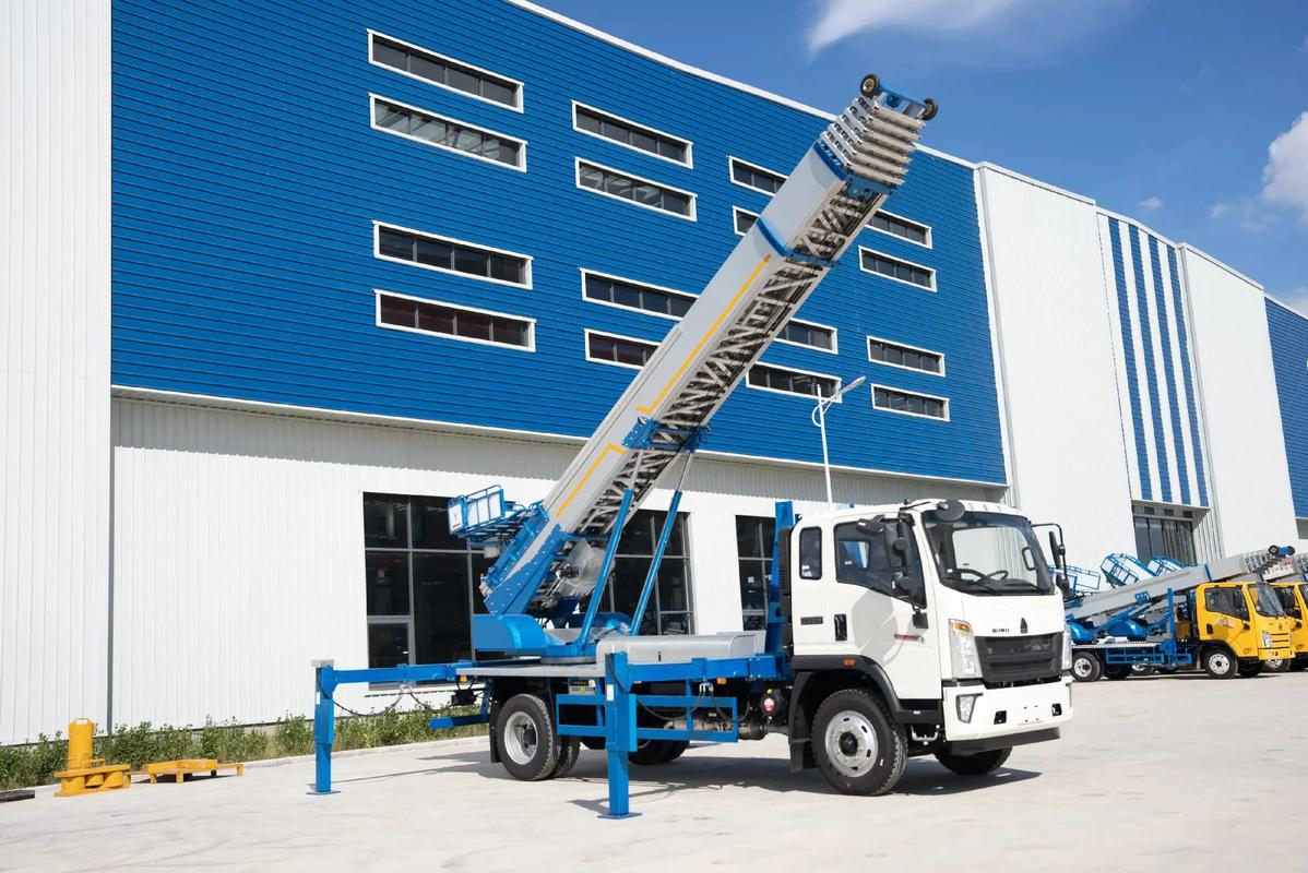 济南天桥小型云梯车上料车租赁多少钱