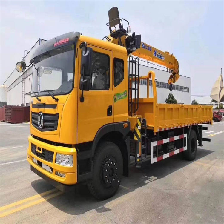 济南天桥附近找一辆随车吊出租