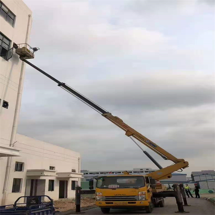 济南天桥附近高空车出租|市政施工/设备安装专用|随叫随到|亿立达设备租赁